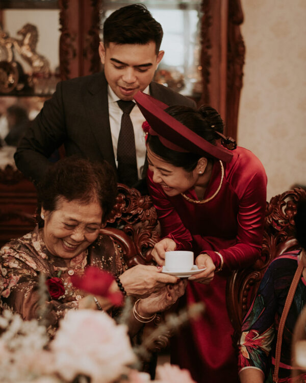 Microweddings in Chinese and Vietnamese Communities: Smart Budget Hacks for an Elegant Celebration